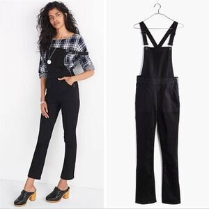 Madewell Cali Demi-Boot Jean Denim Overalls in Black Frost